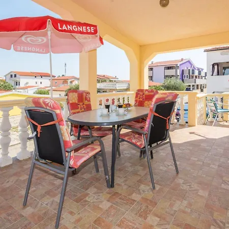 Delic Pejic 3 By Interhome Apartmán