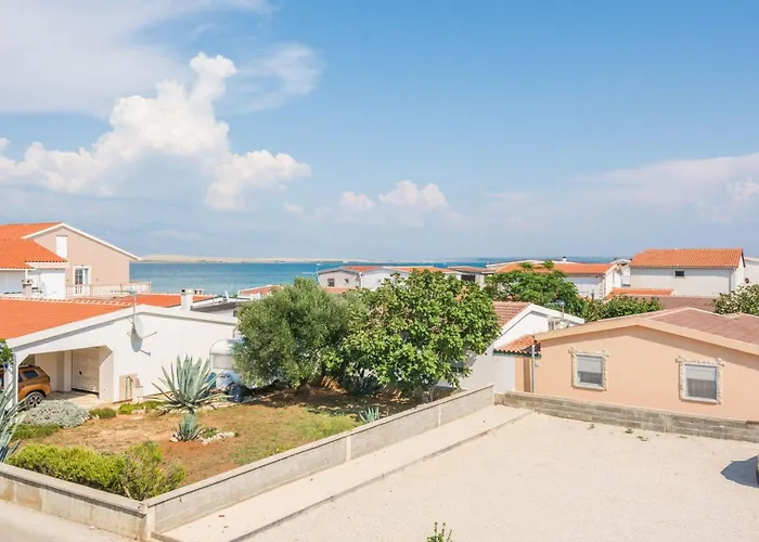 Delic Pejic 3 By Interhome Apartman