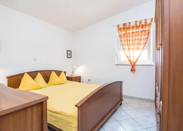 Delic Pejic 3 By Interhome Apartment